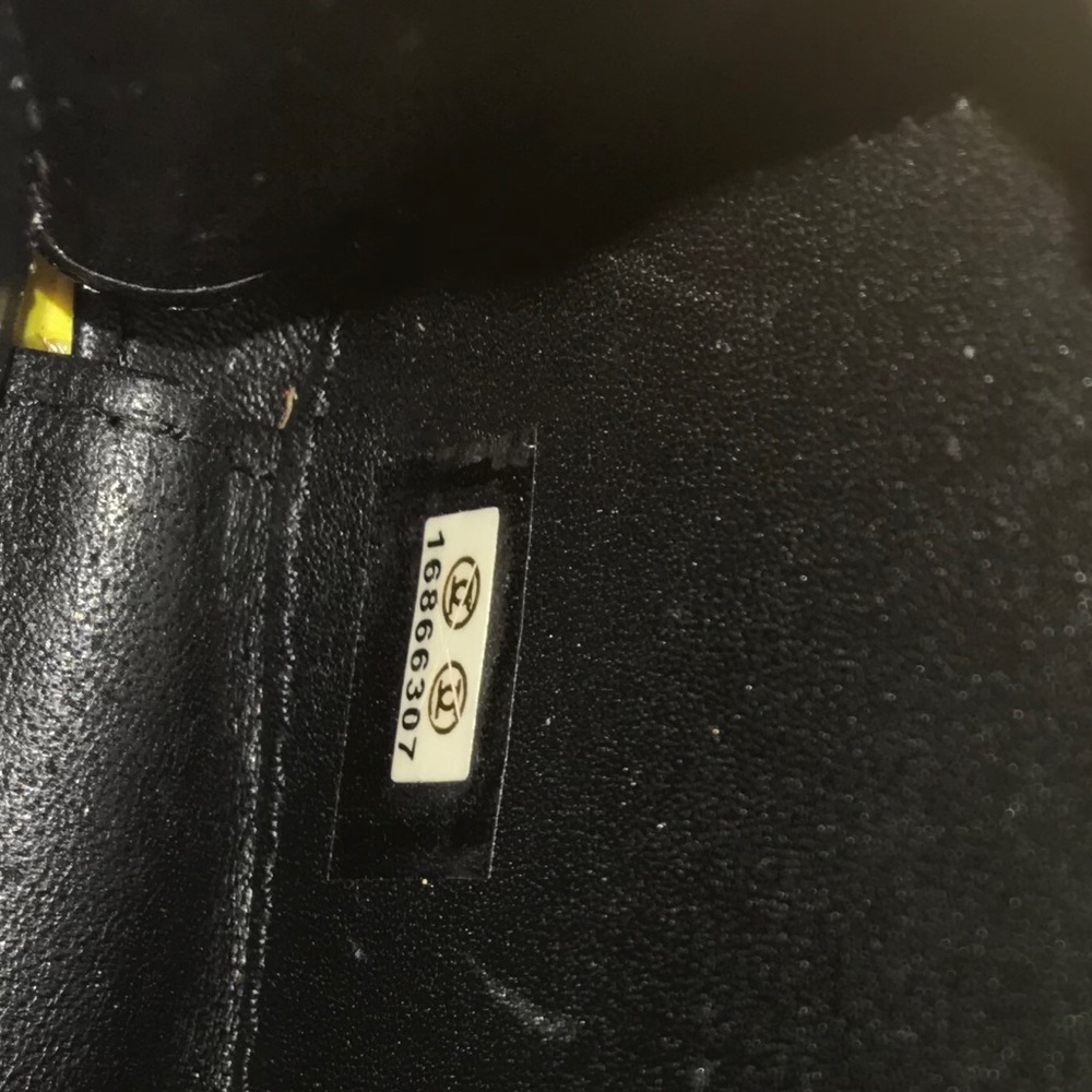 Chanel Yellow Lego handbag LIMITED! - Picture 7 of 7